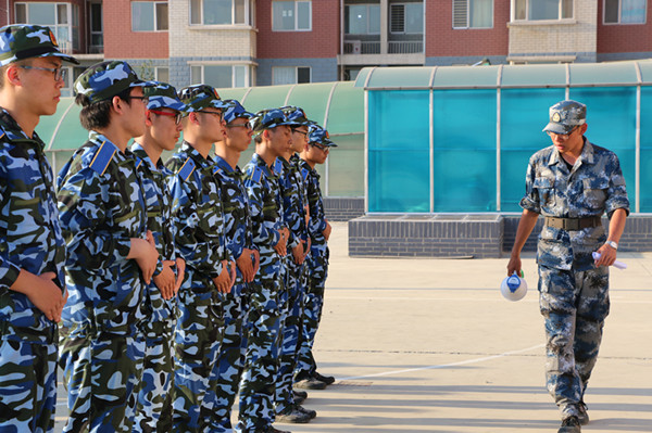 【軍訓集錦】樹軍人形象 譜奉獻歌謠