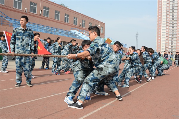 比出團(tuán)結(jié)，賽出風(fēng)格