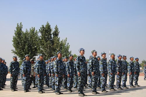 【聚焦軍訓】觀地科學子，展軍訓風采