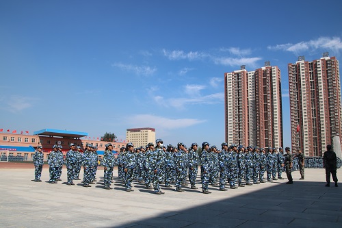 【聚焦軍訓】觀地科學子，展軍訓風采