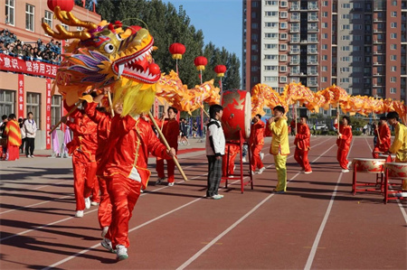 保定理工學院藝術學院- 少年負壯氣，奮烈自有時！