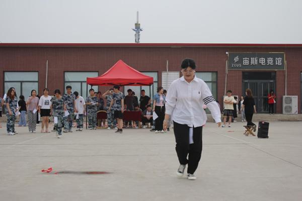 保定理工學院‖管理學院‖我院舉辦“運動青春，快樂無限”趣味運動會